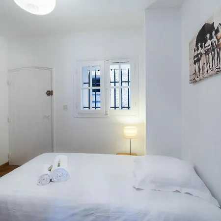 Charliz 2 Apartment *